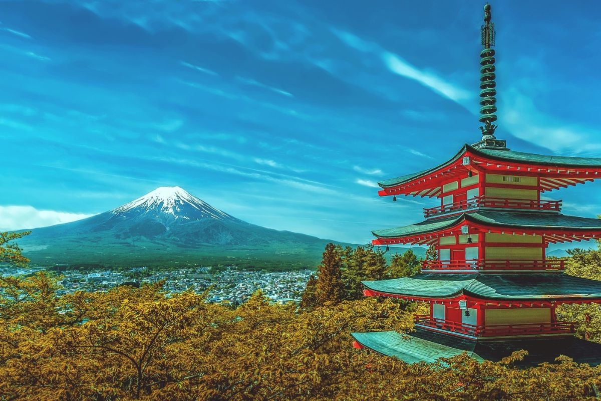 25 Most Beautiful Places In Japan (You Might Be Shocked)