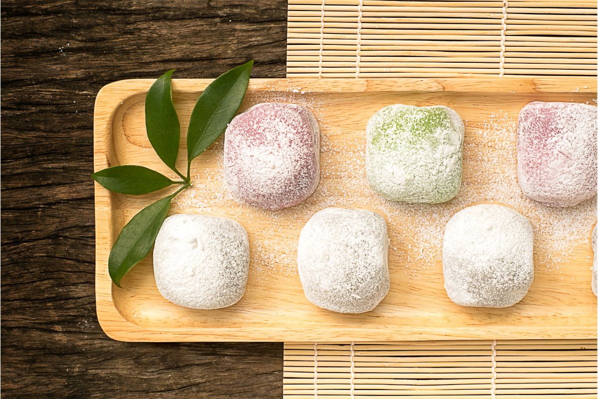 What Is Mochi? - A Beginner's Guide To Japan's Favorite Snack!