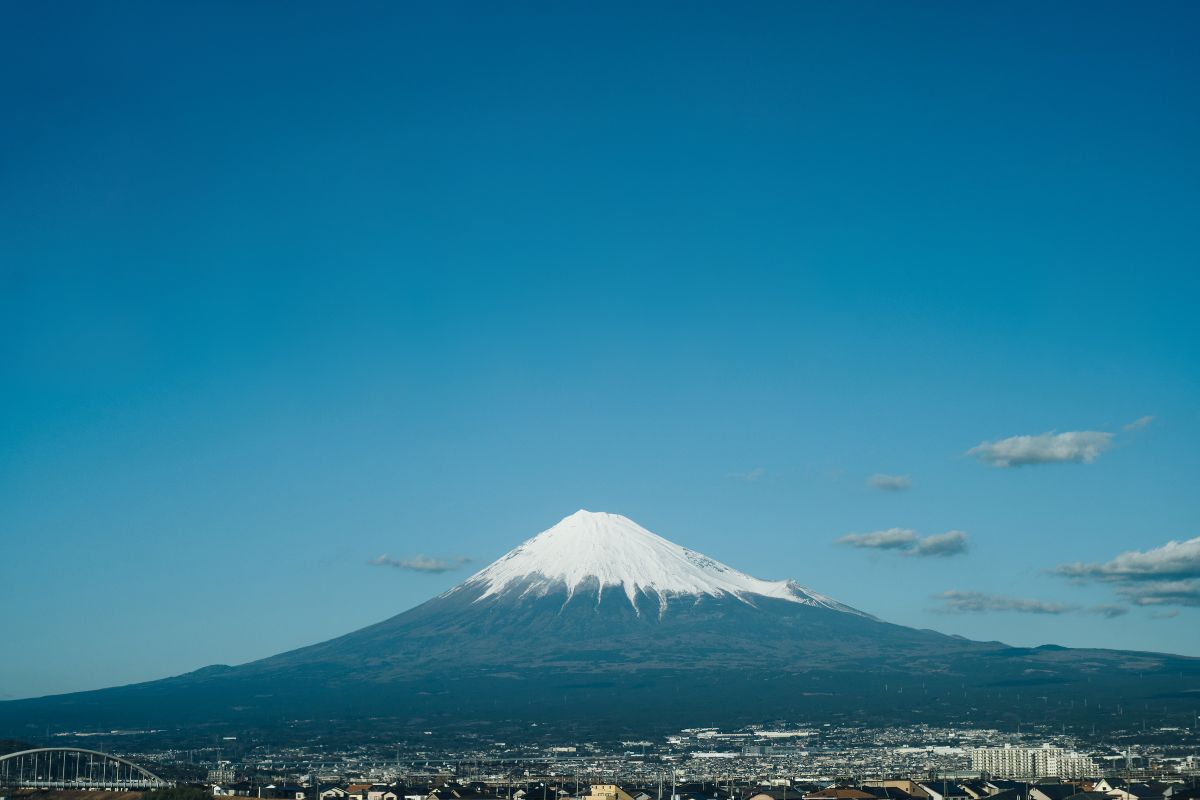 When Did Mt Fuji Erupt Last? Is It Still Active?