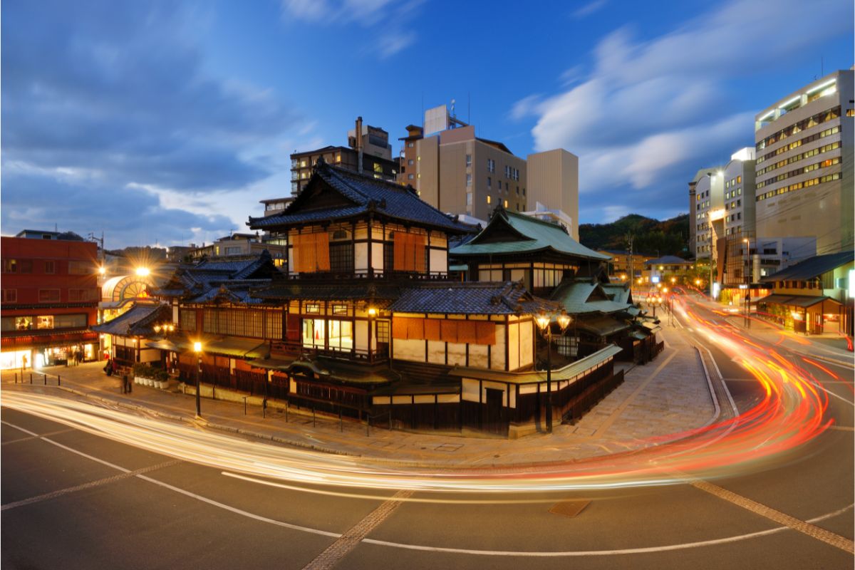 10 Amazing Onsen Towns To Visit In Japan (1)