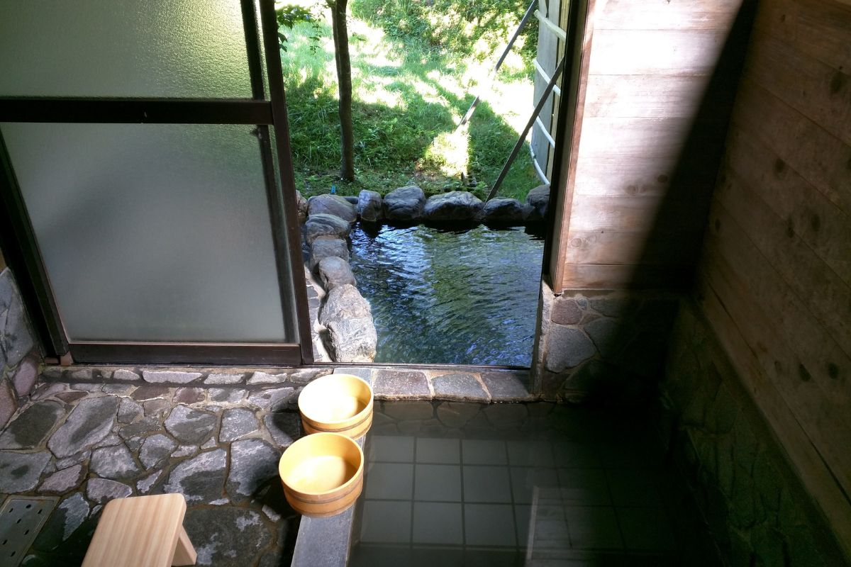 Atami Onsen Travel Guide Best Tips And Advice