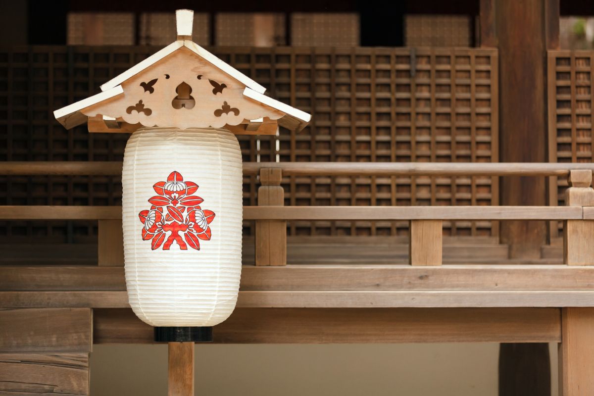 How To Make Japanese Paper Lanterns?