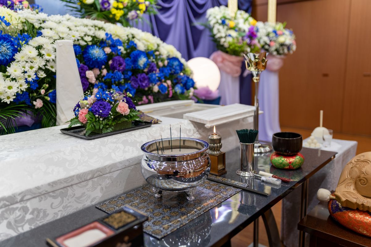 Why Do Japanese People Burn Incense At Funerals?